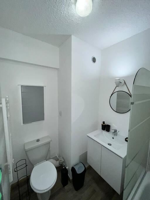 Appartement Moderne & Chaleureux Gréoux-les-Bains Exteriör bild